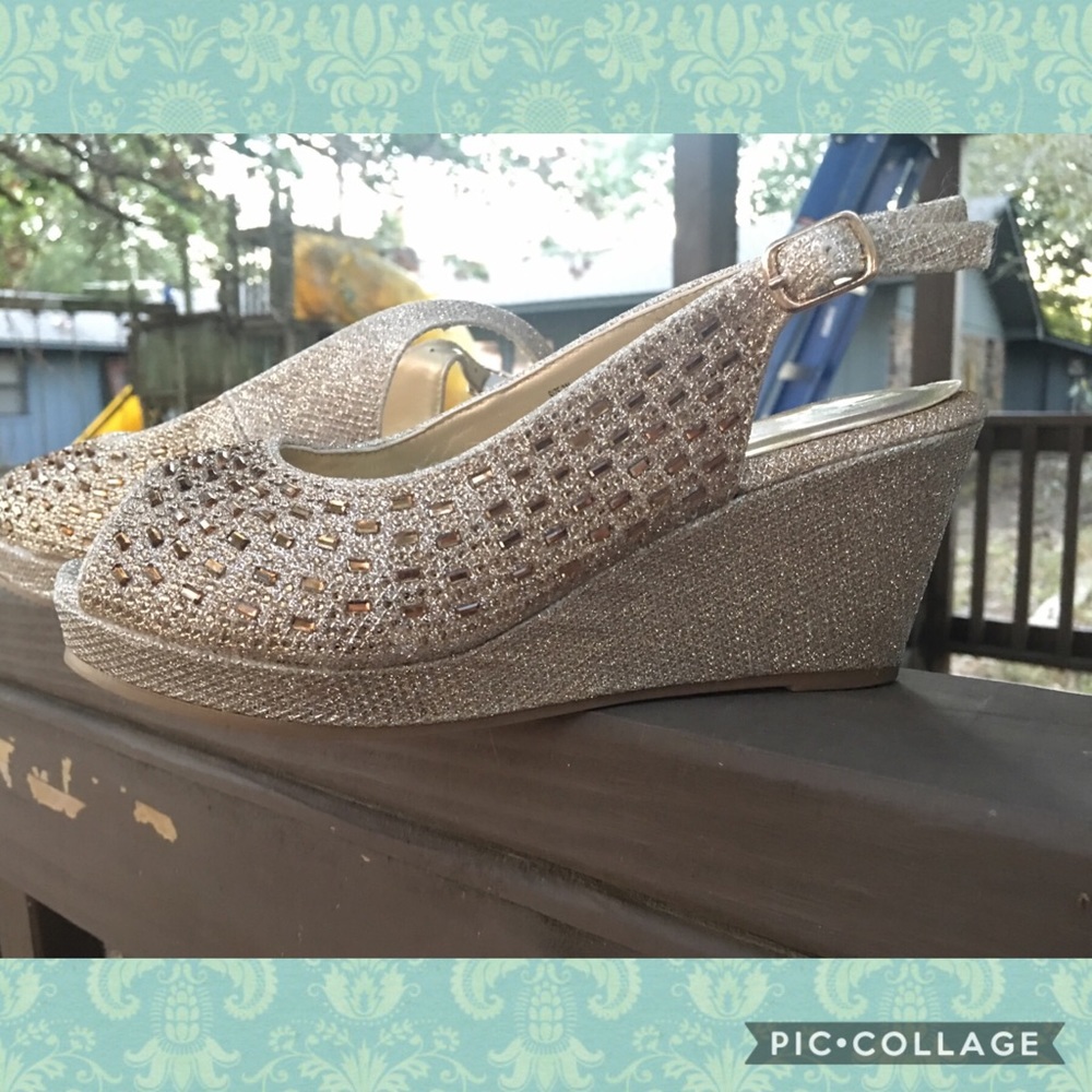 Silver Slipper size 3 gold wedge heels girl